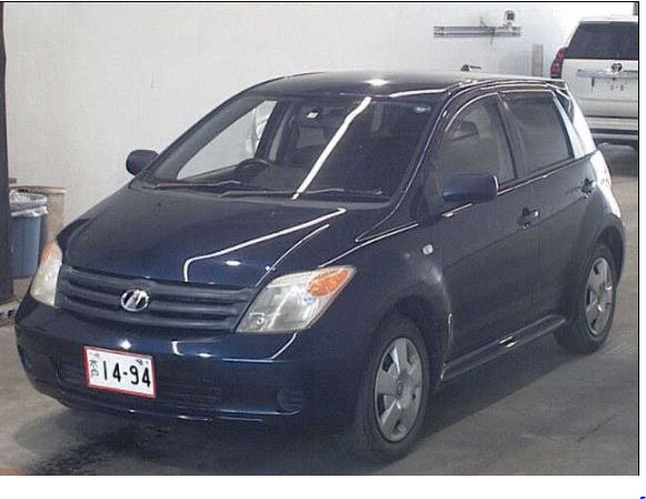 TOYOTA IST
