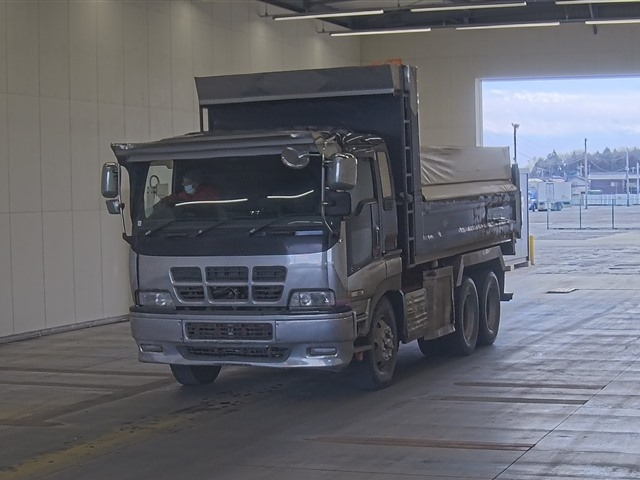 ISUZU GIGA