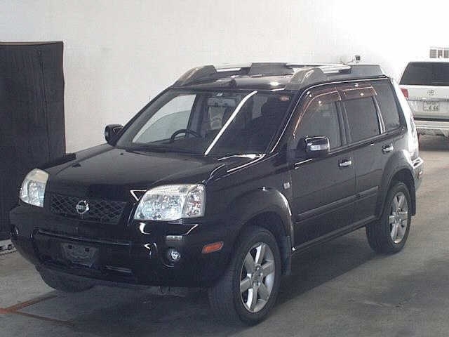 NISSAN X TRAIL 4 WD