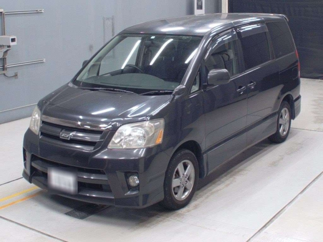 TOYOTA NOAH S