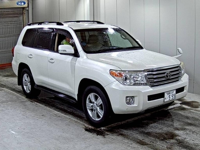 TOYOTA LAND CRUISER