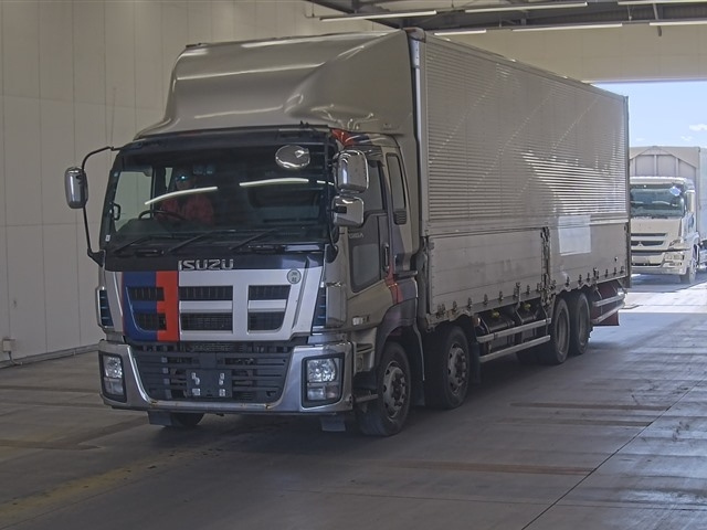 ISUZU GIGA