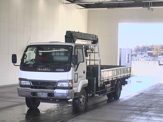 ISUZU JUSTON Gila . Crane 3 Dan