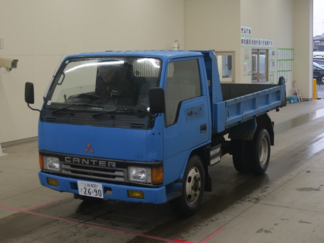 MITSUBISHI CANTER
