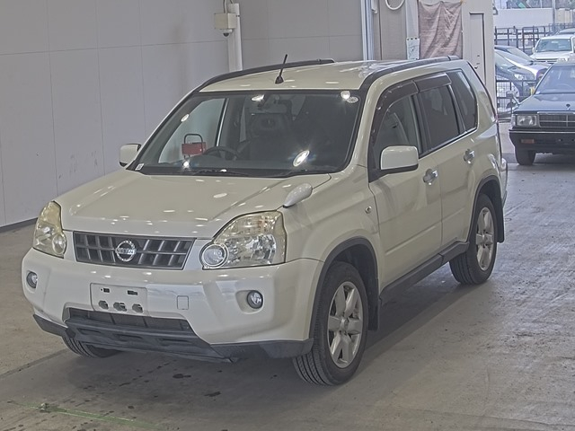 NISSAN X TRAIL