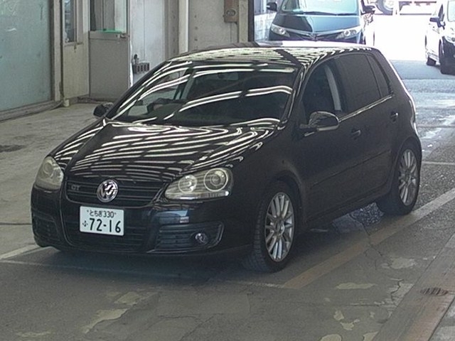 VOLKSWAGEN GOLF GT TSI
