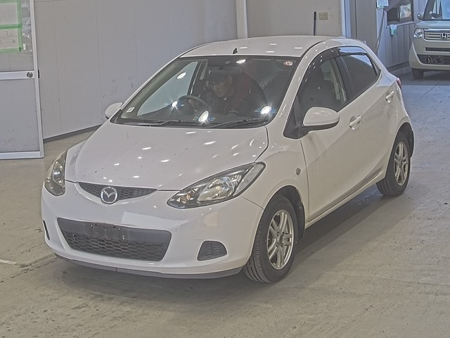 MAZDA DEMIO 13C SMART EDITION