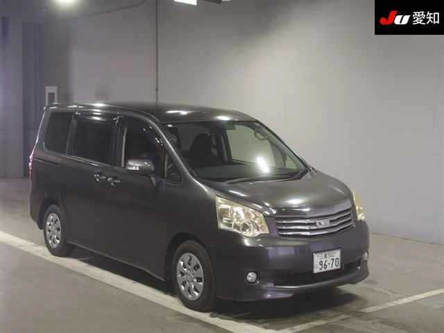 TOYOTA NOAH X Smart Edition