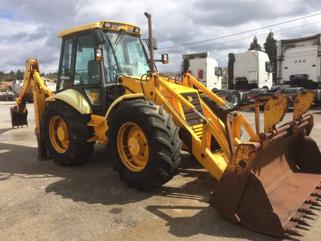 JCB BACKHOE LOADER