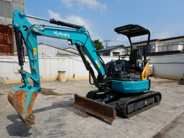 KUBOTA EXCAVATOR 