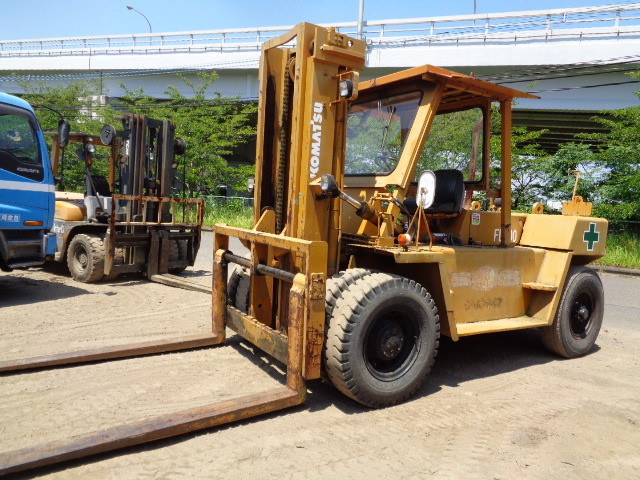 KOMATSU FORKLIFT 