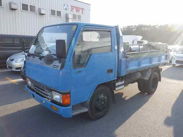 MITSUBISHI CANTER