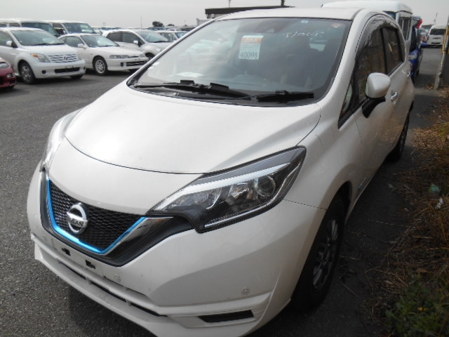 NISSAN NOTE