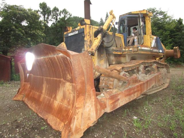KOMATSU DOZER 