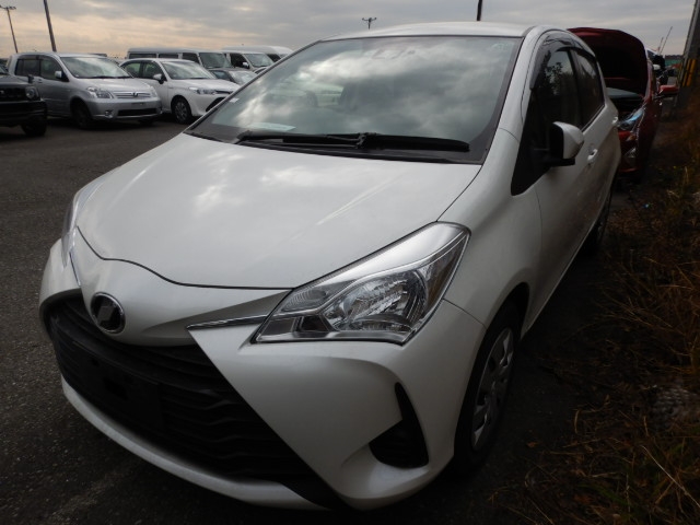 TOYOTA VITZ 