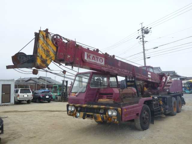 Kato Truck Crane