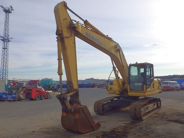 KOMATSU EXCAVATOR