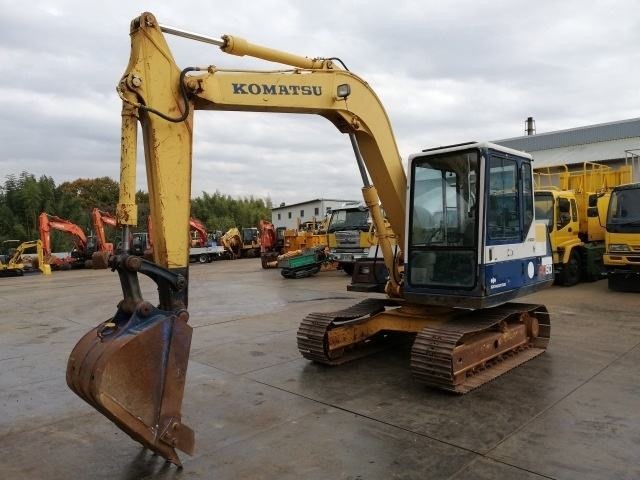 KOMATSU EXCAVATOR