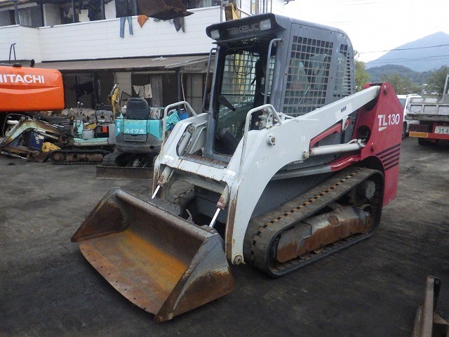 TAKEUCHI SKID STEER LOADER