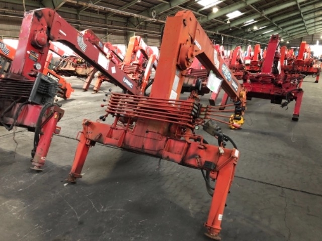 Unic Truck Mounted Crane