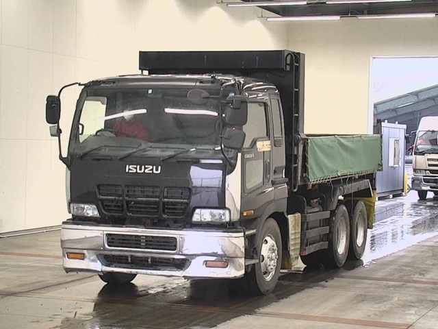 ISUZU GIGA