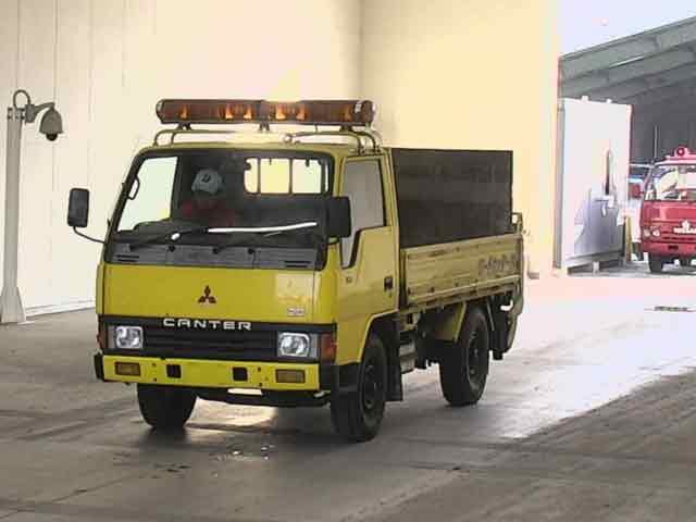 MITSUBISHI CANTER