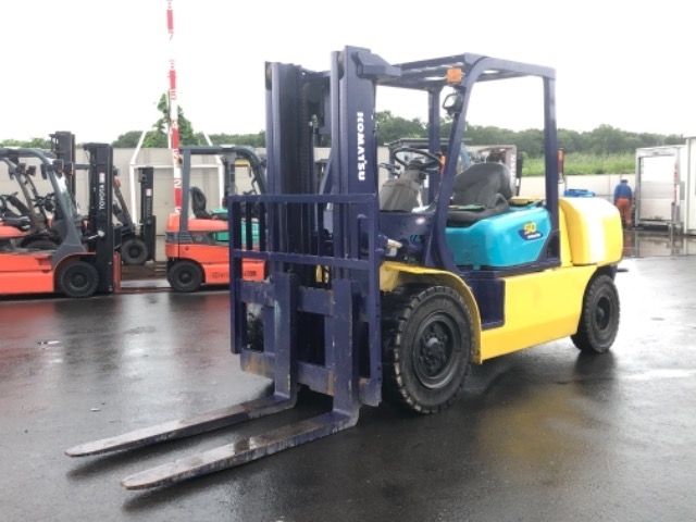 KOMATSU FORKLIFT 
