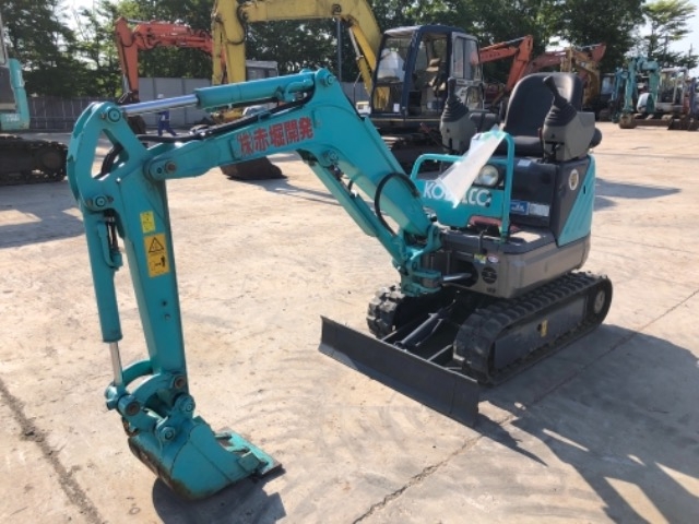 KOBELCO EXCAVATOR 