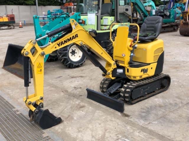 YANMAR EXCAVATOR 