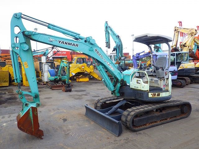 YANMAR EXCAVATOR 